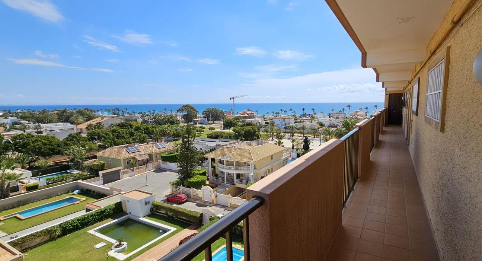 Appartement Pequeno Apartamento Con Vistas Al Mar à Roquetas de Mar Extérieur photo